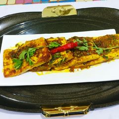 A picture of Paneer tikka lajwab.
