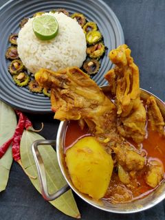 চিকেন কারি (chicken curry recipe in Bengali) রেসিপির প্রধান ছবি