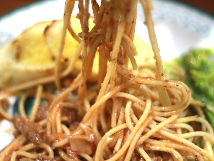 Cara Buat Homemade Spaghetti dengan Saus Bolognaise Ekonomis