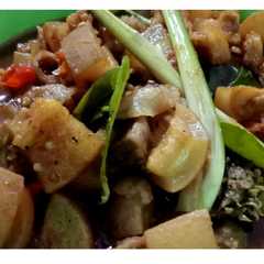 รูปของ Krengsengan Kikil & Babat