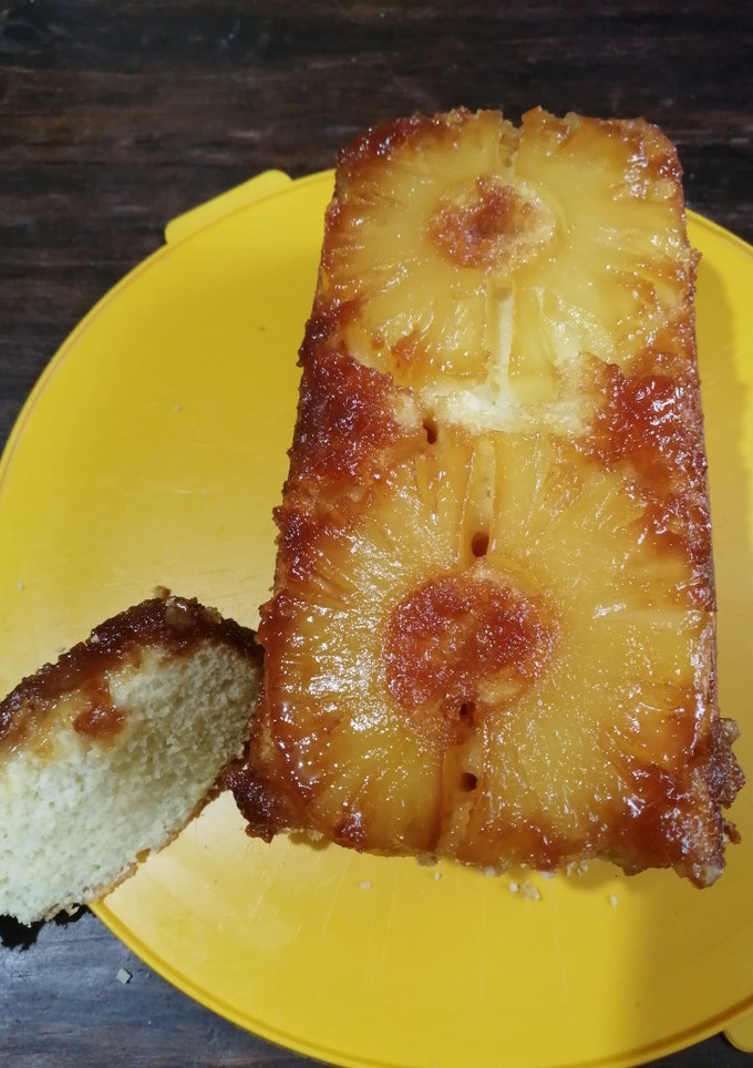 Una foto de Budín invertido de ananá