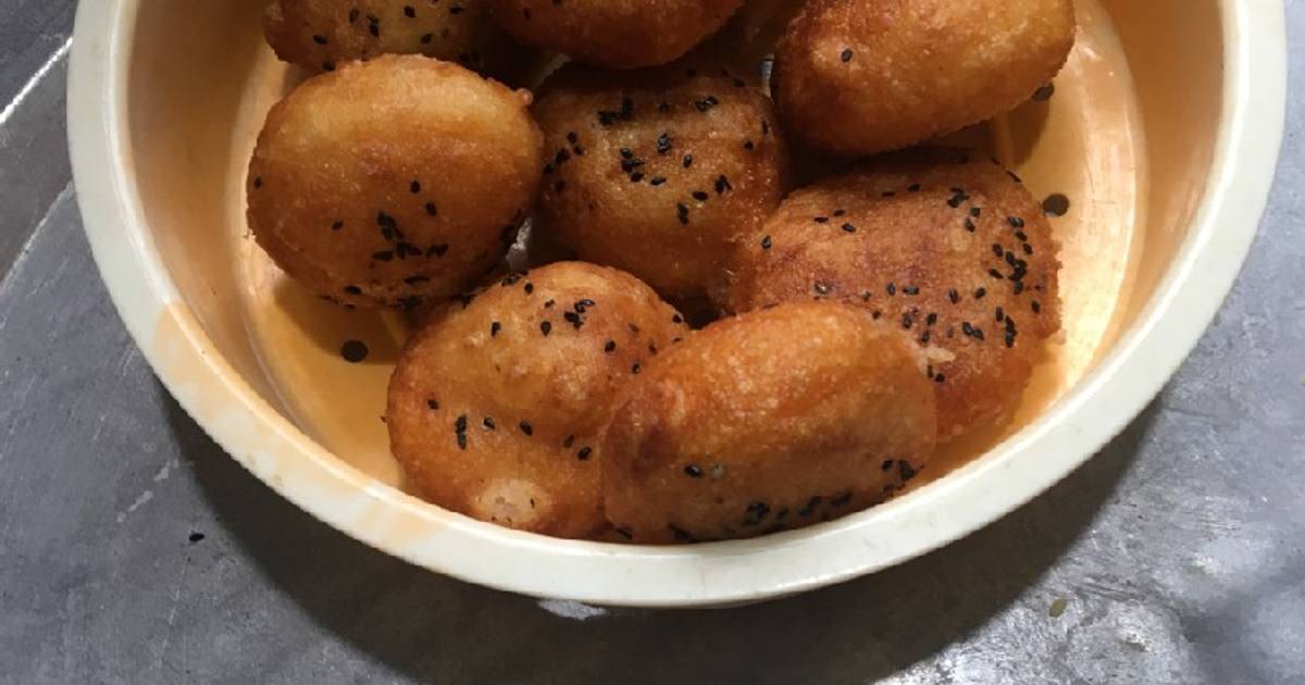 Cách Làm Món Bánh rán của Huyền Trinh - Cookpad
