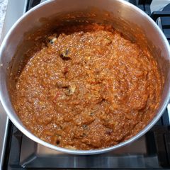 A picture of Mom's Spaghetti Sauce.