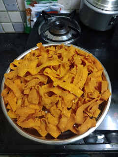 * ரிப்பன் பக்கோடா*(ribbon pakoda recipes in tamil) செய்முறை முக்கிய புகைப்படம்