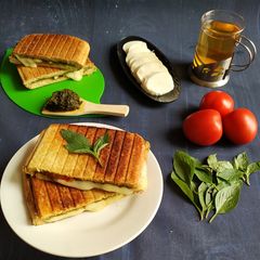 A picture of Caprese pesto grilled sandwich.