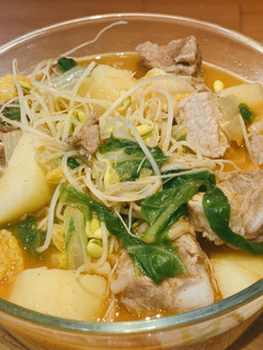 韓式馬鈴薯排骨湯 的食譜成品照片