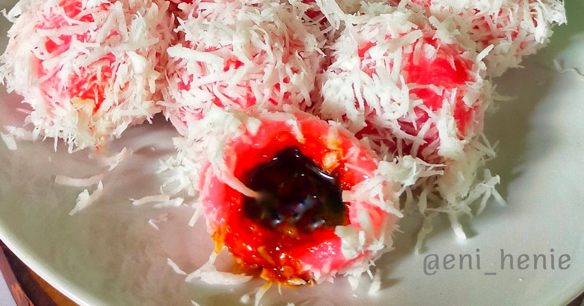 870. Kue Klepon ala Chef Devina