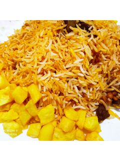 عکسی از دستور قیمه پلو با سیب زمینی 😋😌