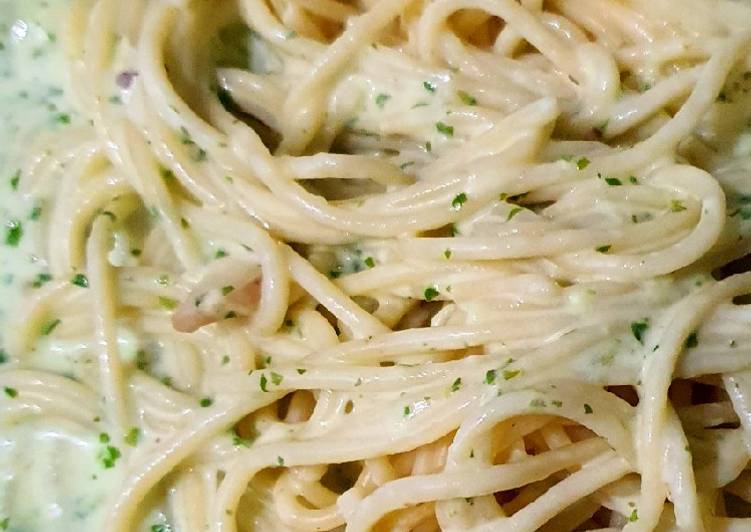 Bagaimana Menyiapkan Spaghetti carbonara bayam Anti Gagal