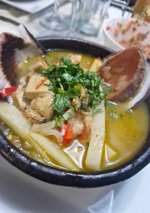 Una foto de Caldillo de Mariscos