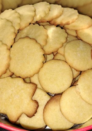 Vajas keksz recept fotója