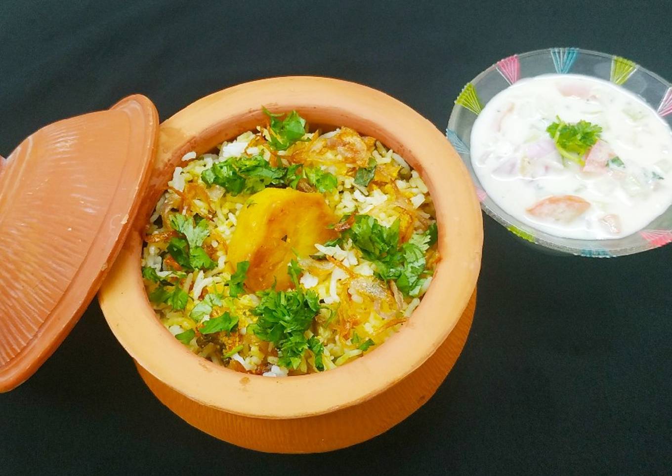 Aloo dum biryani