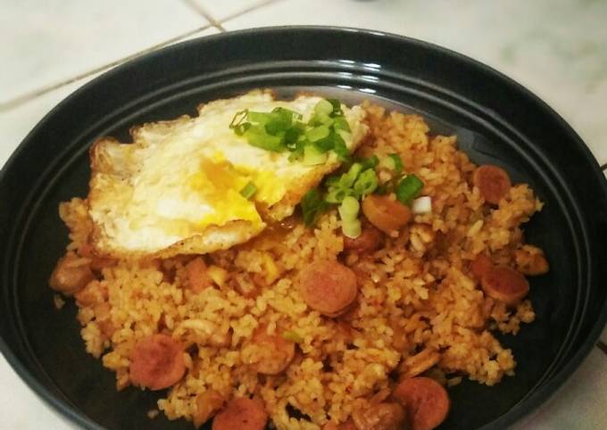 Langkah Mudah untuk Membuat Nasi Goreng ala Anak Kos #ekonomis #mudah #menusahur yang Menggugah Selera