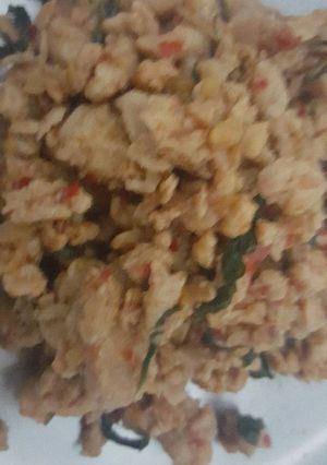 รูปของ ผัดกระเพราอกไก่