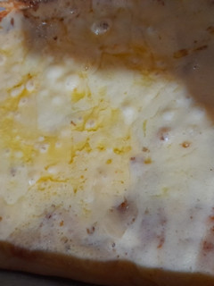 Una foto de Pizza con harina leudante. (Pizza casera sin levadura)