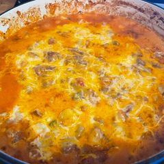 A picture of Ground beef and potato casserole.