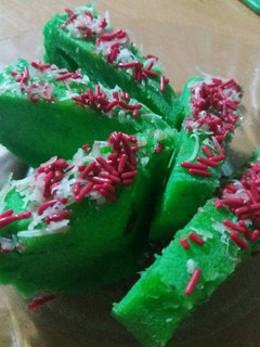 Foto resep Bolu Pandan Kukus Alaku