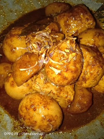 Langkah Mudah untuk Membikin Resep Semur TTK(telur,tahu,kentang) 🤭 yang Lezat Sekali Anti Ribet, Bikin Ngiler