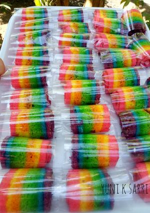 Foto resep BoLu gulung rainbow isi blueberry
