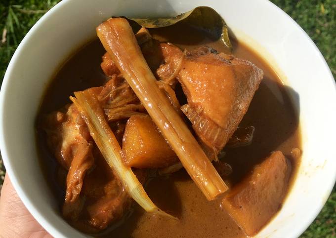 Semur ayam kecap