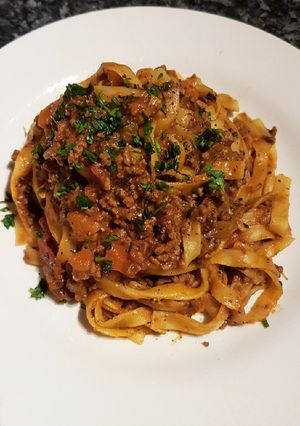 A picture of Tagliatelle Bolognese.