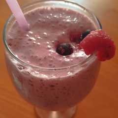 Foto principal de Batido de frutas del bosque light 🫐🍓
