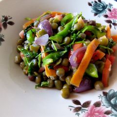 A picture of Fried vegetables.