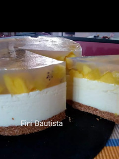 Una foto de Tarta de mango y kiwi