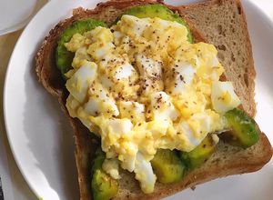 Hình của món Egg salad on Avocado toast.