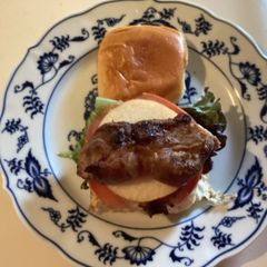 A picture of California Farm Pork Filet Burgers.