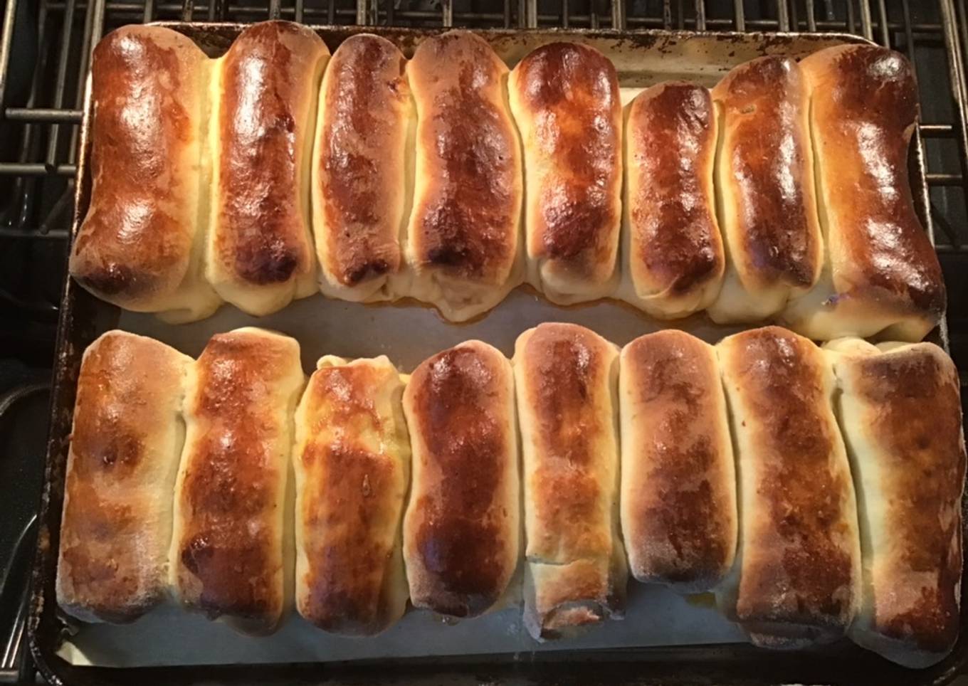 California Farm Fresh Sausage Bread Rolls