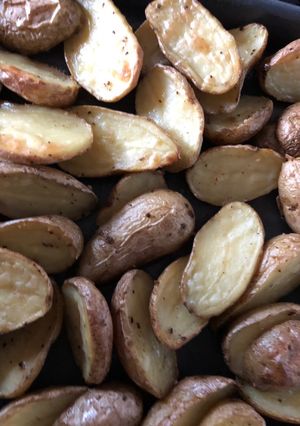 A picture of Basil Oil Roasted Potatoes.