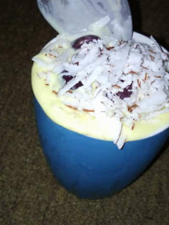A picture of Fruit parfait.
