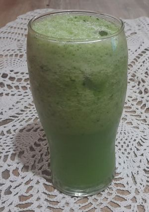 Una foto de Licuado verde 💚🥤