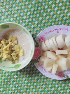 Hình của món Cháo yến mạch khoai lang,hoa quả cho buổi sáng cho Gymer.
