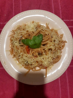 Una foto de Fideos foratini con salsa de vegetales one pot pasta