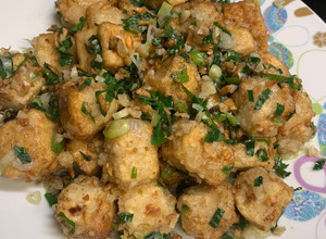 鹹酥嫩豆腐 的食譜成品照片