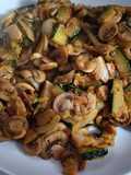 Revuelto de Calabacín con champiñón y cebolla para chuparse los dedos