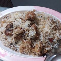A picture of Chicken White Biryani.