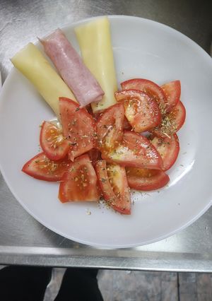 Una foto de Ensalada súper fácil...cuando no hay mucho tiempo para cocinar