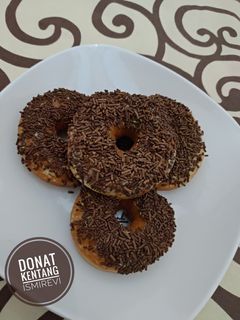 Foto resep Donat Kentang Lembut Tabur Meses