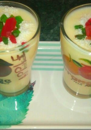 A picture of Mango shake.