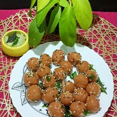 A picture of Instant Goli Idli With Beetroot.