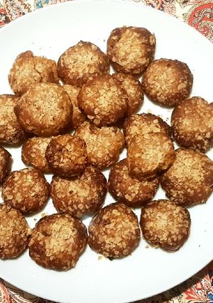 A picture of Peanut Butter Cookies with 3 Ingredients.