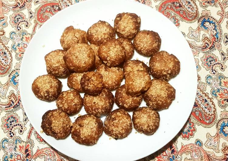 Recipe of Perfect Peanut Butter Cookies with 3 Ingredients