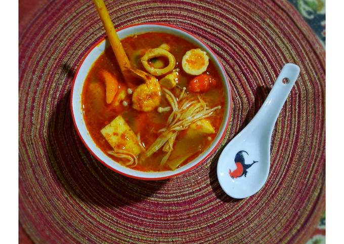 Tomyam seafood