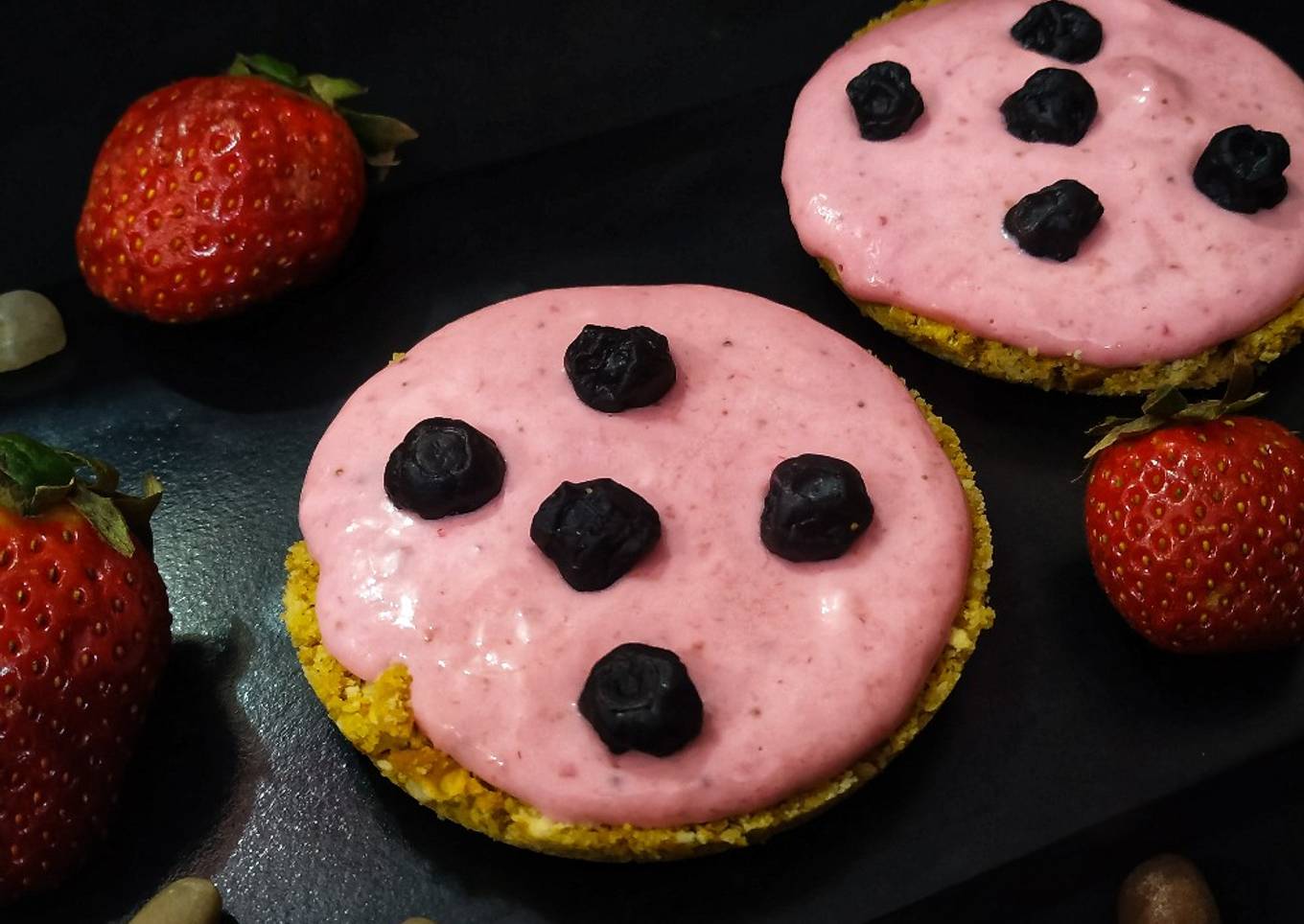 No Bake Strawberry Tart