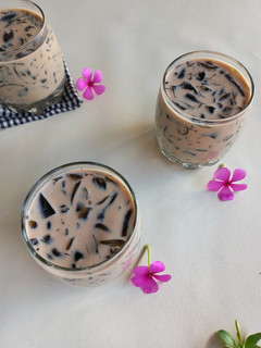 Foto resep Es Cincau milk tea