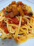 Linguine con datterini e bottarga