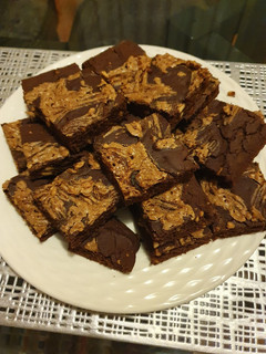 Mogyoróvajas protein brownie recept fotója